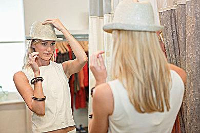 《方舟生存进化》新生物“安氏中兽”图谱曝光，堪称小型移动炮台